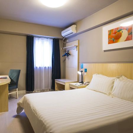 Magnolia Business Hotel Xining Railway Station Grand Cross Mojia Street Eksteriør bilde